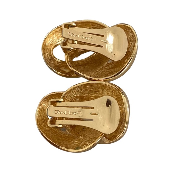 Christian Dior 80s clip on gold tone interlocking links Vintage - Picture 10 of 12